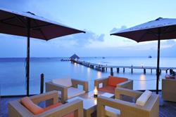 Maldives scuba diving holiday - Eriyadu Island Resort. Decking.